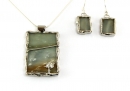 Hand made necklace & earrings set by Sivan