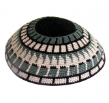 DMC knitted kippah with Gray Geometric design