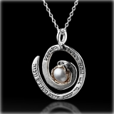 Woman of Valor Jewish Necklace