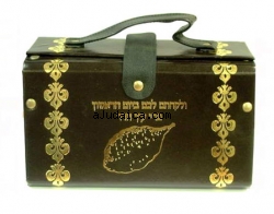Plastic Etrog Holder by aJudaica
