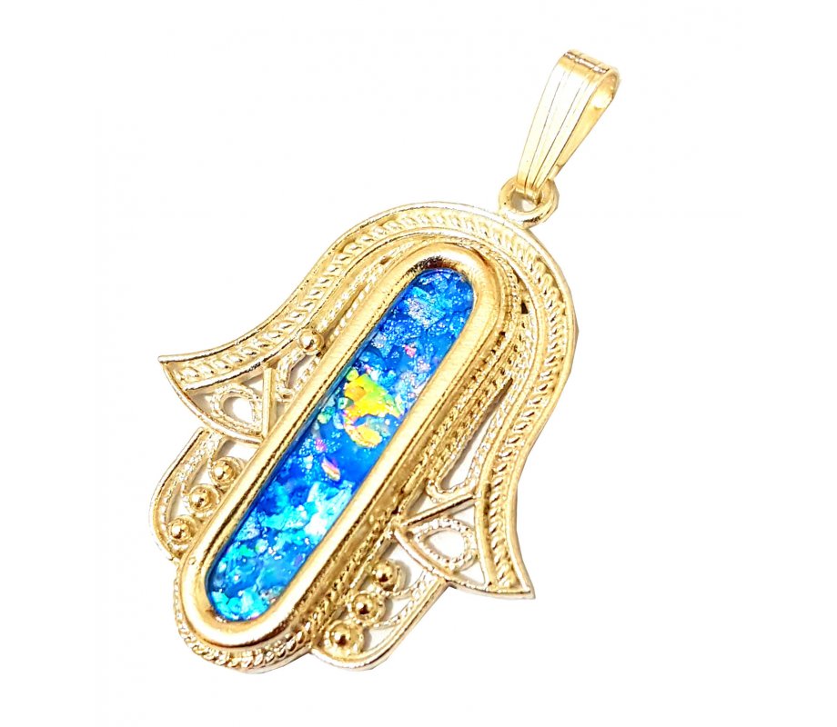 14k gold hamsa charm