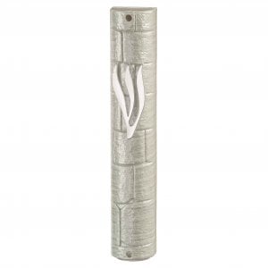 Rounded Silver Plastic Mezuzah Case with Western Wall Image – Silver Shin