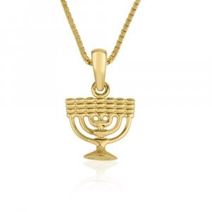 14k Gold Necklace with Pendant  Image of 7-Branch Temple Menorah