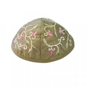 Yair Emanuel Kippah, Embroidered Flowers and Leaves  Gold