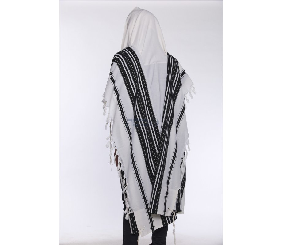 Chabad Traditional Wool Tallit Non Slip Prayer Shawl with Thin Handmade Tzitzit