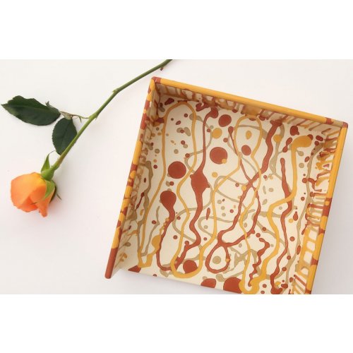Graciela Noemi Handcrafted Passover Matzah Tray - Brown Abstract Streaks