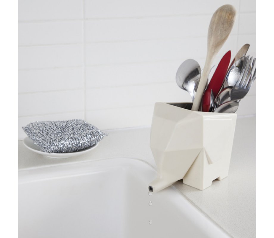 Jumbo Elephant Counter Drainer by Shahar Peleg