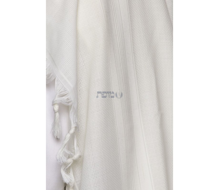 LaMenatzeach Victory Wool Tallit Non Slip Prayer Shawl - Pure White