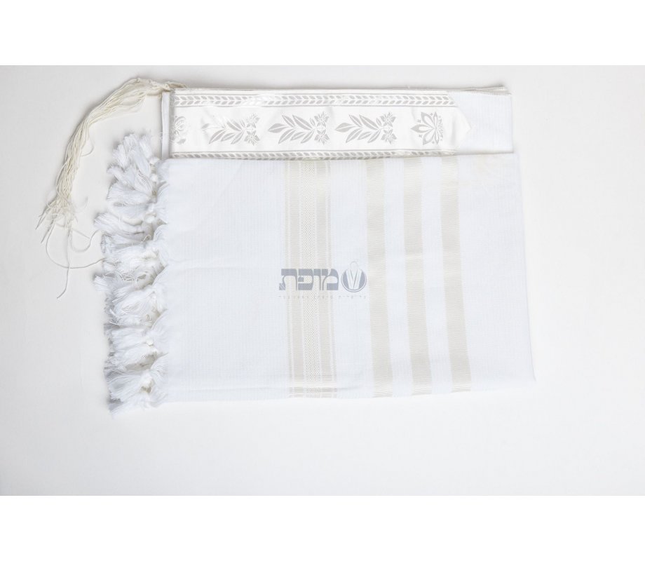 LaMenatzeach Victory Wool Tallit Non Slip Prayer Shawl - Shiny White Stripes