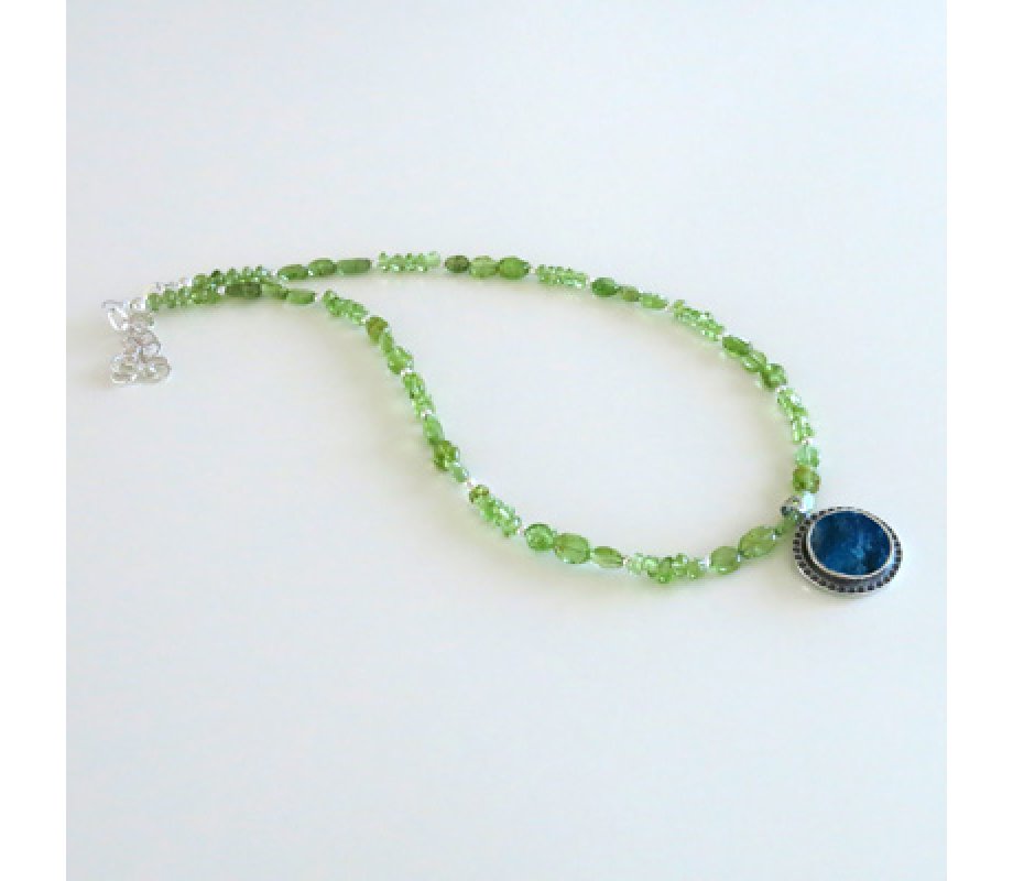 Michal Kirat Green Peridot Beads Necklace with Roman Glass Silver-framed Pendant