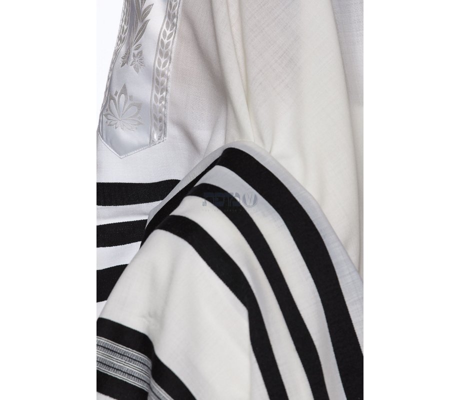 Modim Classic Wool Tallit Prayer Shawl - Black Stripes