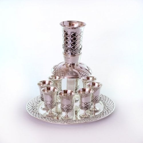 Silver Plated Wine Fountain with 8 Small Cups on a Tray - Diamond Design