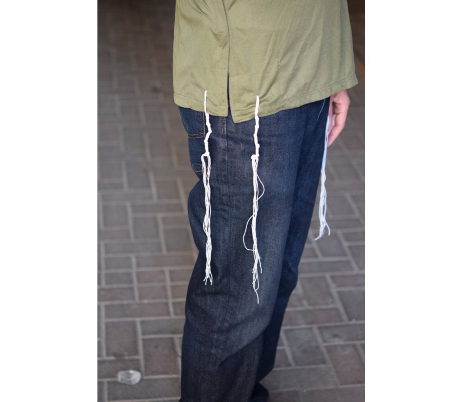 Talitnia Dry-Fit Tzitzit T-shirt With Kosher Tzitzis - Olive Green
