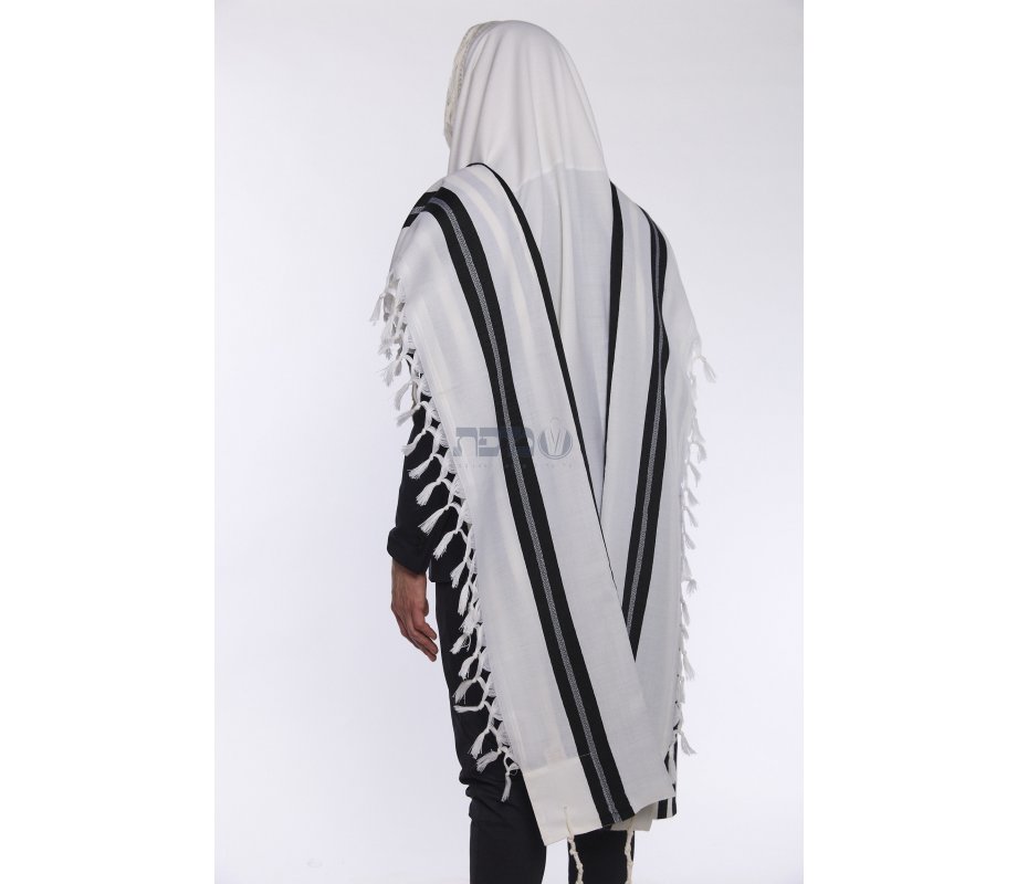 Traditional Turkish Wool Tallit Non Slip Prayer Shawl with Lining - Black Stripes
