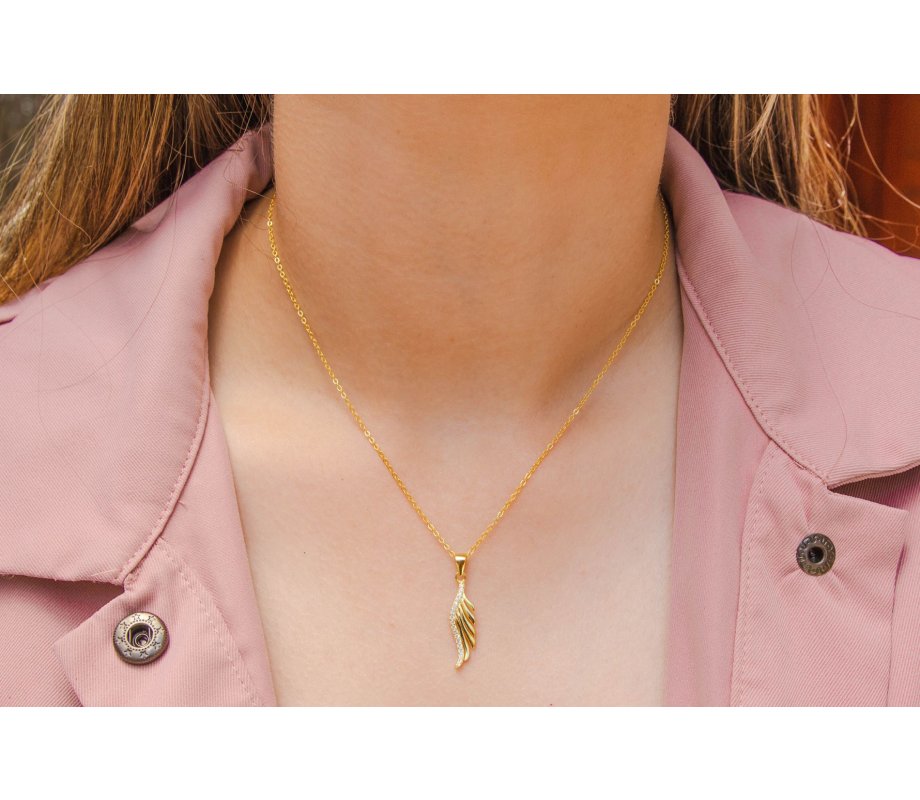 Yellow Gold Plated Sterling Silver Necklace with Zircon Decorated Leaf Pendant